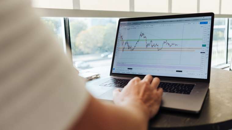 Pourquoi et comment les entreprises devraient utiliser un robot de trading