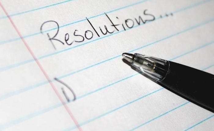 4 raisons principales pour lesquelles nous renonçons à nos résolutions et comment les tenir.