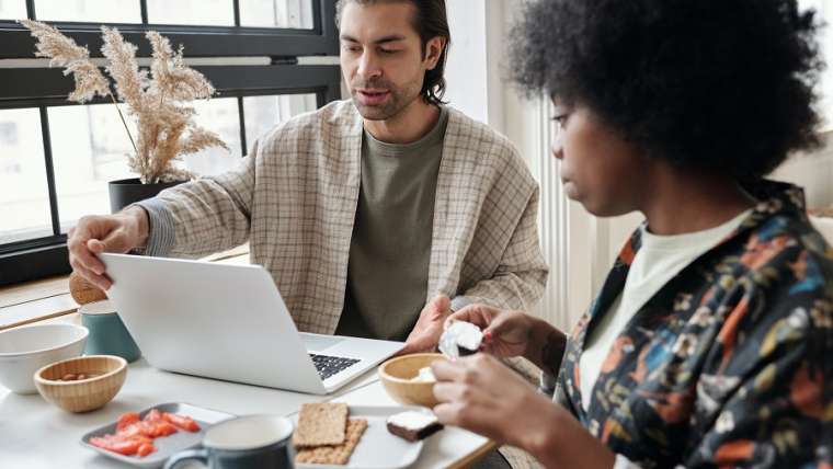 Quels sont les avantages de recourir à une agence web offshore